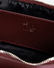 Load image into Gallery viewer, IRIS BAG IN BURGUNDY
