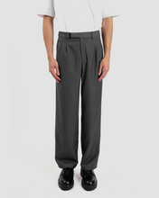 Load image into Gallery viewer, ELIJAH PANTS IN GREY
